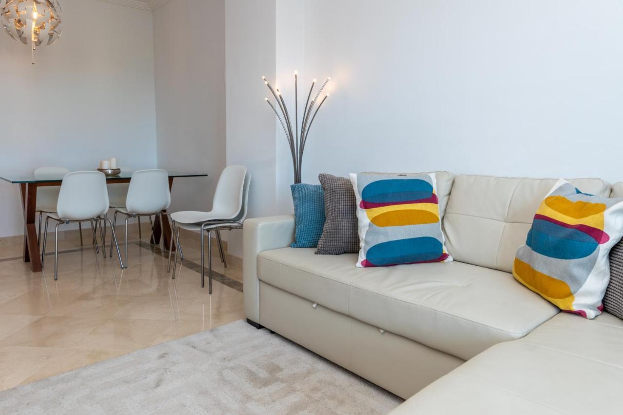 Apartmán 2Br Calanova Grand Golf - Wifi/Ac/Pool Màlaga Exteriér fotografie