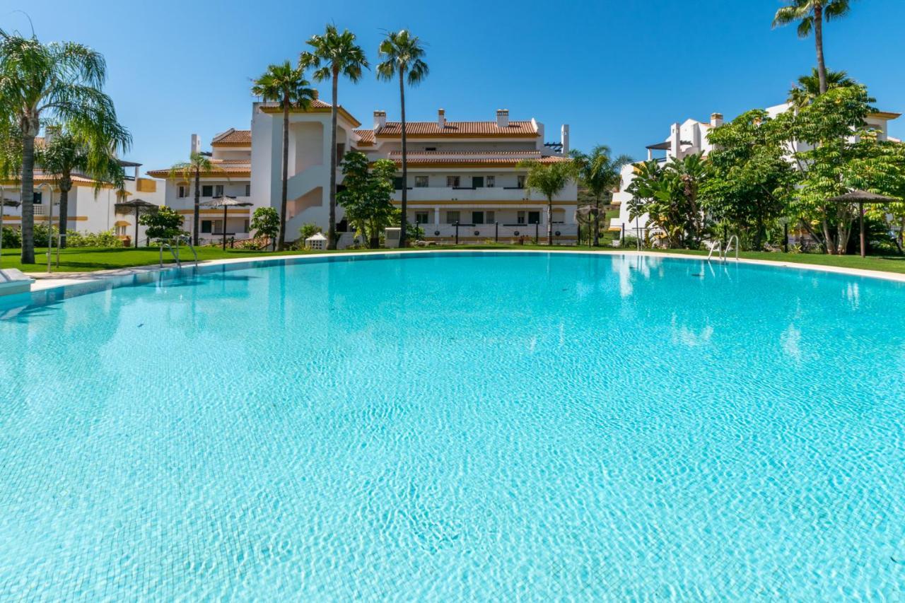 Apartmán 2Br Calanova Grand Golf - Wifi/Ac/Pool Màlaga Exteriér fotografie